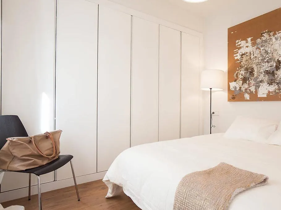 Apartamentos Click Almeria Apartment