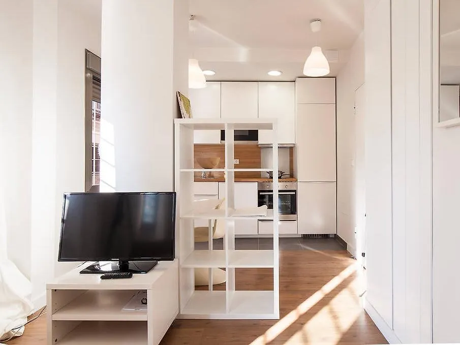 Apartamentos Click Almeria