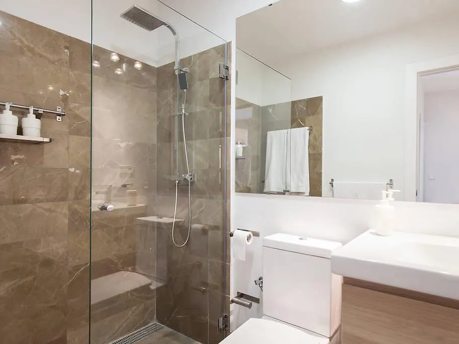 Apartamentos Click Almeria Apartment
